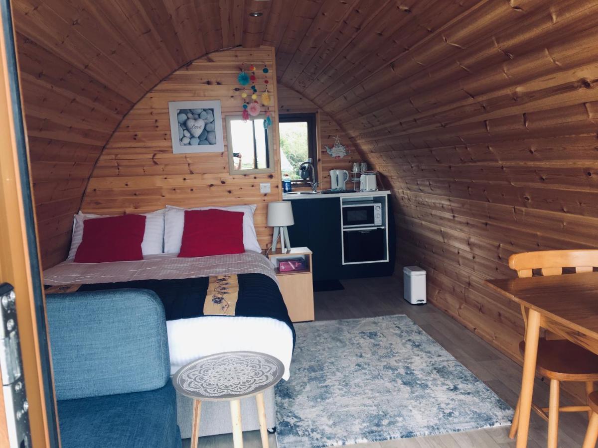 Allihies Beach View Glamping Pods Hotel Ballydonegan Екстериор снимка